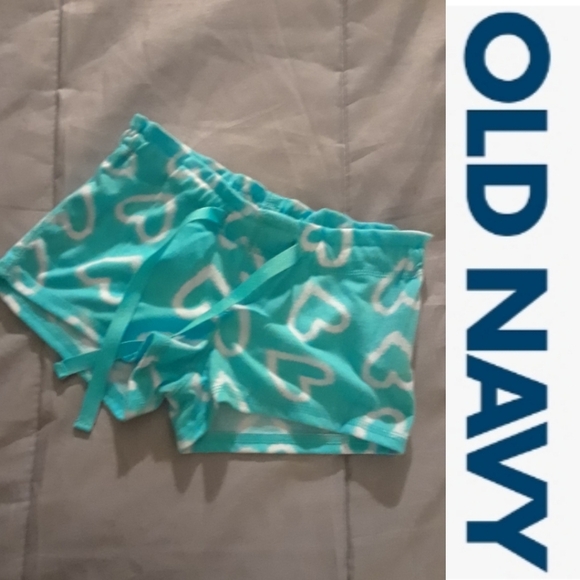 Size 6/7 girl heart stretchy waist shorts - Picture 8 of 8